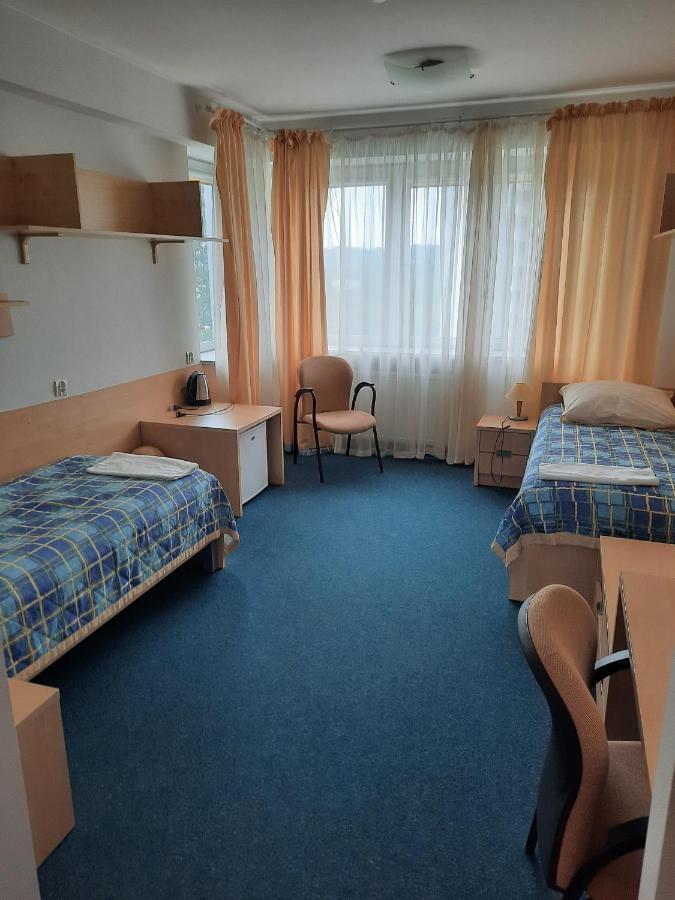 Ds Za Kolumnami * Krakau